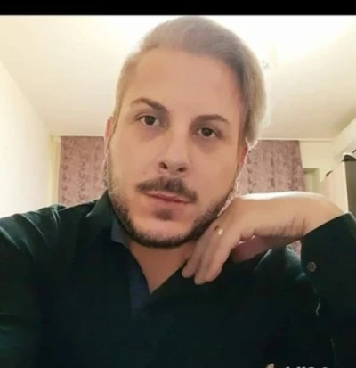 Barbat serios si discret, locuiesc singur