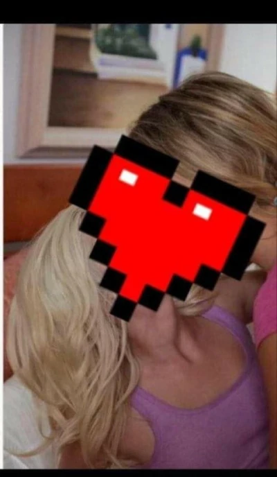 Doua blonde mature