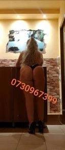 Alice blonda matură - imagine 1