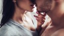 Tanar ofer companie intima - imagine 2