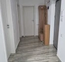 Închiriez apartament - imagine 1