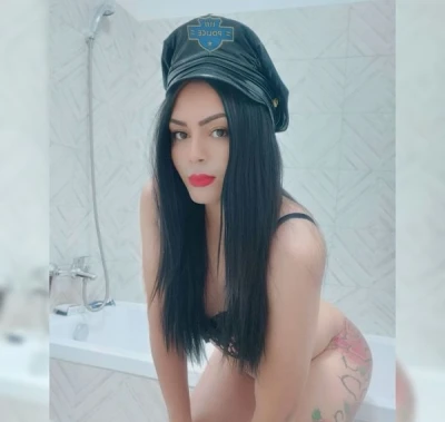 Transexuala Dayana (doar deplasare )