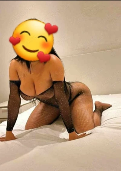 Buna sunt Raisa , poze reale