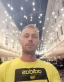 Buna sunt un stefan si imi doresc ceva serios si de durata - imagine 4