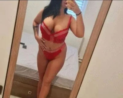 Rebeca la mine nu ai fost fac si party