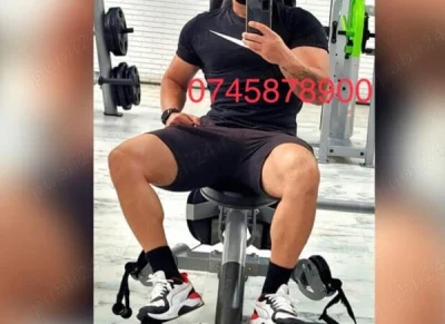 Barbat discret pt doamne si domnisoare