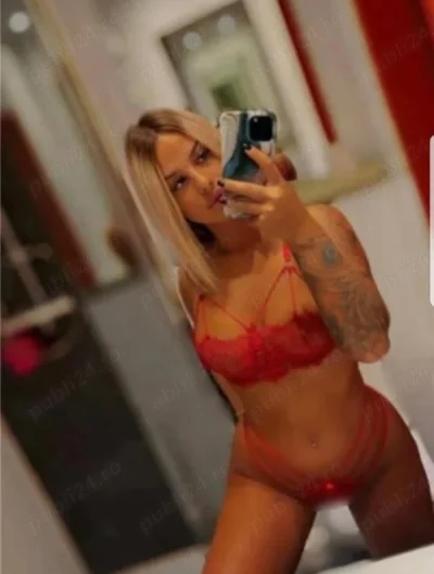 Blonda reala locatie de lux servici de calitate