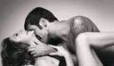 Buna vin la tine acasa totul tine de tine discretie maxima - imagine 1