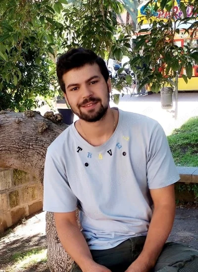 Tanar cu bun simt