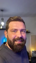 Barbat 40 de ani 1 90 ochii verzi 95 kg matur caut relatie doamna 50 fara obligatii - imagine 1