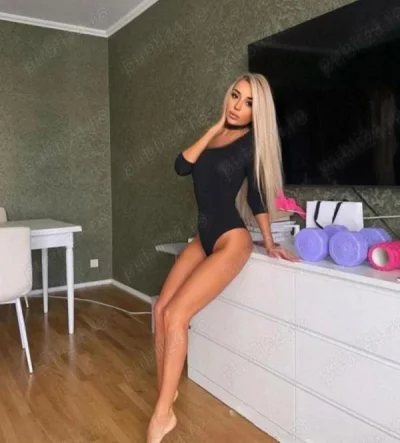Ruby blonda