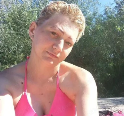 Buna sunt diana poze reale fac si deplasari