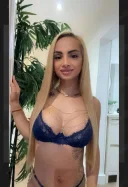 Buna sunt larisa ofer servicii web si videoclipuri confirmare video pe whatsapp - imagine 1