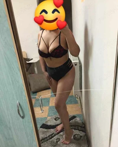 Bruneta sexi