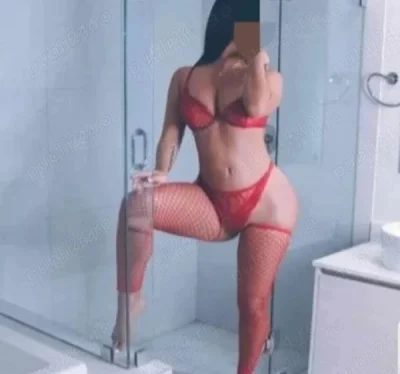 Doar deplasari la tine sau hotel am si colega