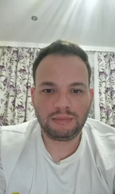 Barbat serios tanar 35 dr ani