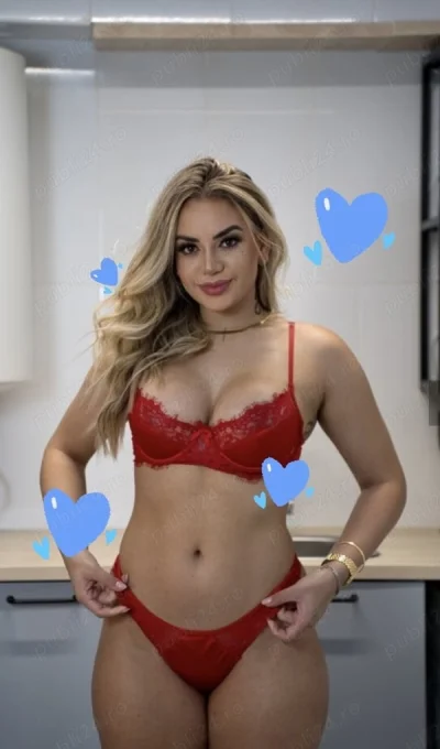 Adina blonda cu un corp bine tonifiat pozele reale 100 fac si deplasari doar la hotel