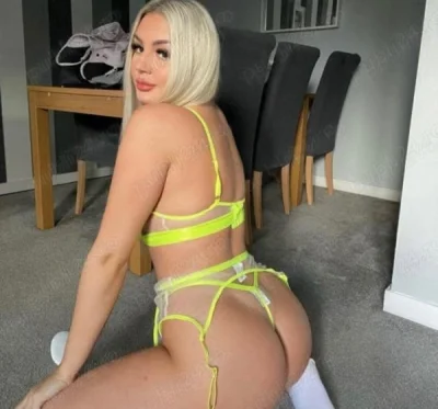 Numai sta pe ganduri eu sunt alegerea perfecta confirmare pe wapp