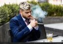 Barbat tanar si dotat pentru doamne domnisoare si cupluri - imagine 1