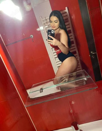 Helou ofer show web sexting dominare