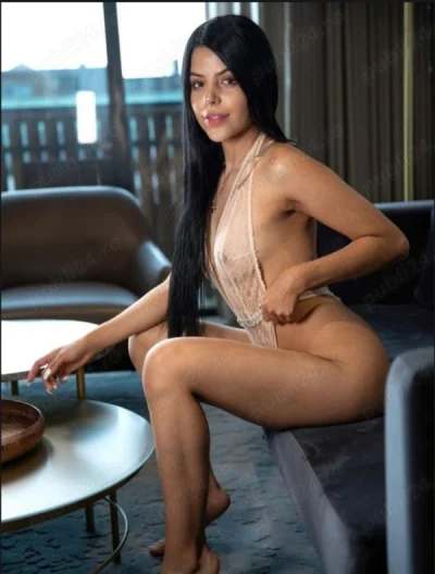 Bruneta potrivita