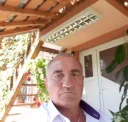 Barbat 55 ani divortat singur posesor auto casa servici - imagine 1