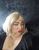 Doly transsexuala milf plinuta accept party - imagine 3