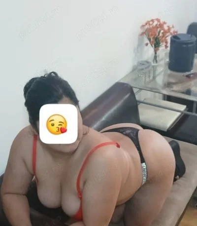 Buna sunt amalia poze 100 reale fac si deplasari la tine sau hotel fac si dominari