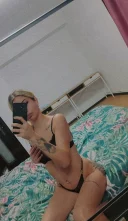 Blonda sexy - imagine 2