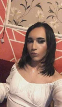 Daria transexuala reala deci ce vezi in poze o sa vezi si in fata usi - imagine 2