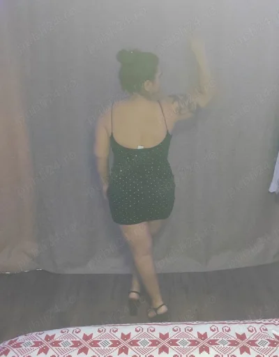 Bruneta sexy