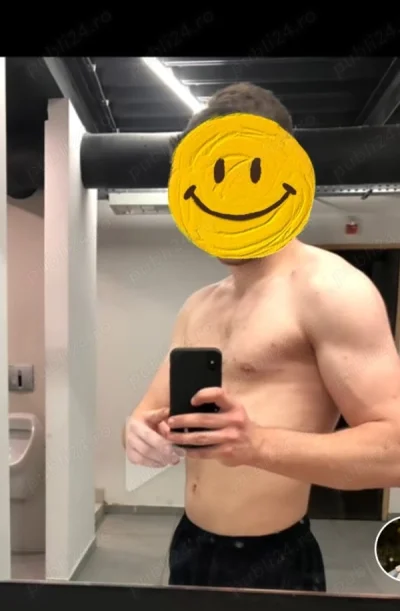 Alex 26 de ani