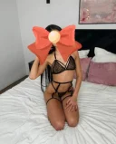 Buna brunetto sexy fac si deplasari - imagine 1