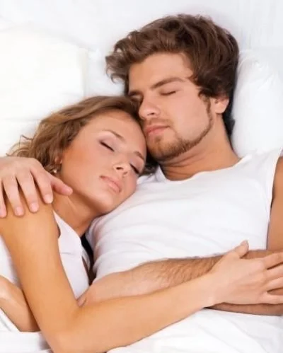 Caut tanara atragatoare 18 25 ani libera si dezinvolta pentru o relatie intima reciproc benefica