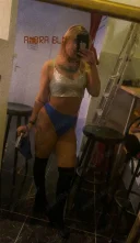 Sexy latina - imagine 4