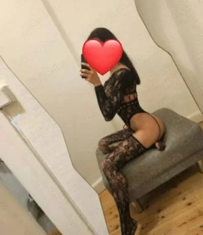 Buna ma numesc alexia