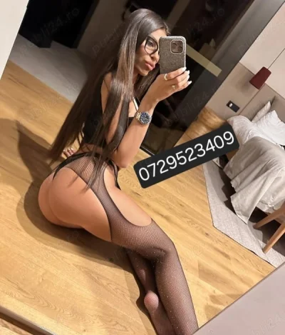 Super sexy cu silicoane
