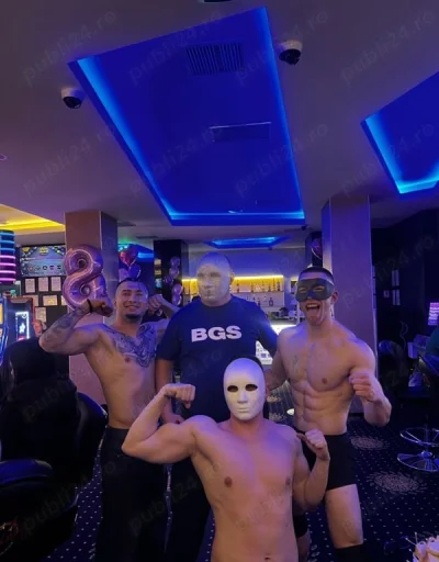 Stripperi ziua femeii