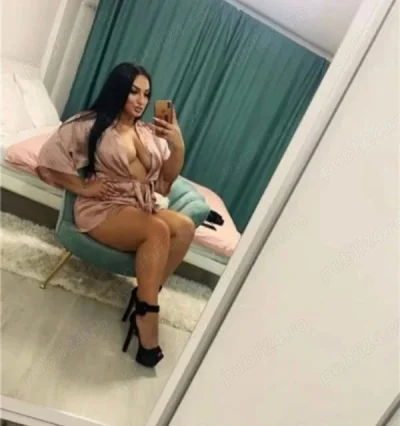 Buna ma numesc selena new new fac si deplasari la hotel