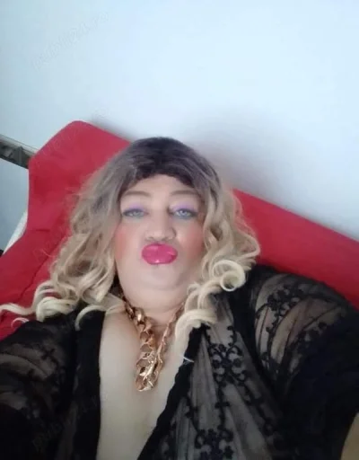 Lady matura transs cu sani accept party