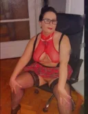 38 ani azi am ajuns vino sa ma simti ador sa facem dragoste - imagine 1