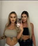 Cuplu de o doamna si o transexuala facem party la yune sau noi - imagine 1