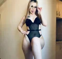 Larisa noua in oras pupiciii - imagine 1
