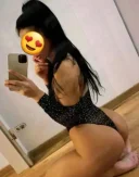 Bruneta sexy noua in locatie fara graba - imagine 2