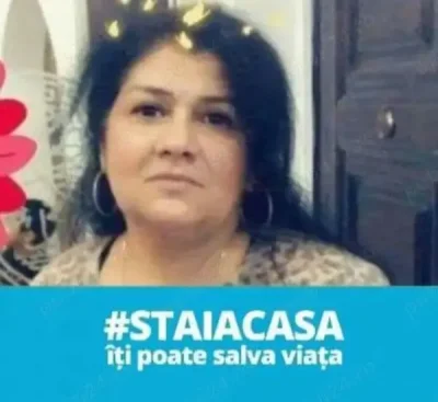 Roxy bruneta sexi grasuta si atragatoare