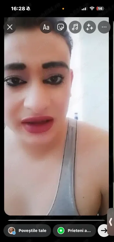 Top model trans new in buc