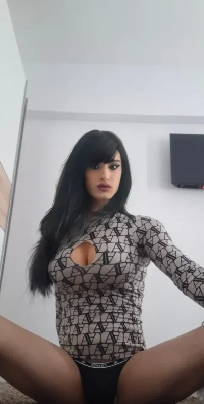 Transexuala 24 de ani