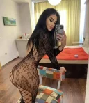 Fata cu ochelari reala fantezia ta - imagine 2