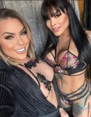 Cuplu transexuala si fata si 2 baieti oferm show web si filmulete in grup - imagine 2
