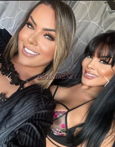 Cuplu transexuala si fata si 2 baieti oferm show web si filmulete in grup